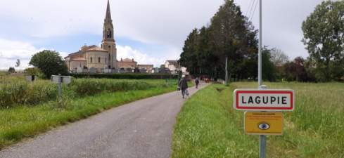 Lagupie le panneau