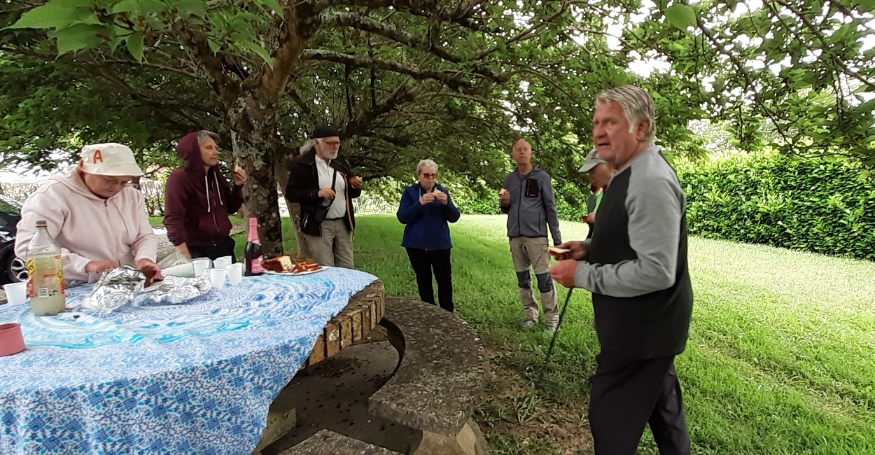 St Hilaire de la Noaille RS juin 2024 collation préparée par Marie-Paule