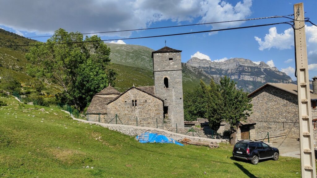 eglise-de-Nerin
